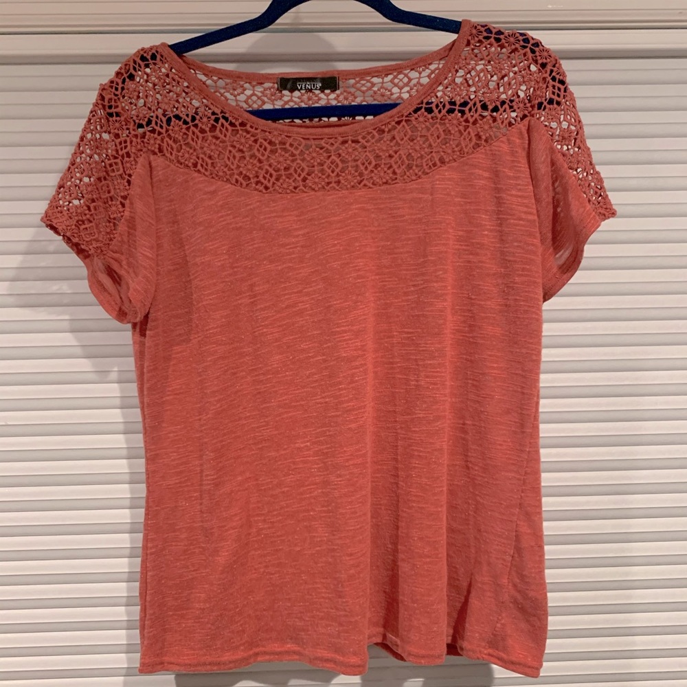 Beautiful crochet neck line short sleeve shirt